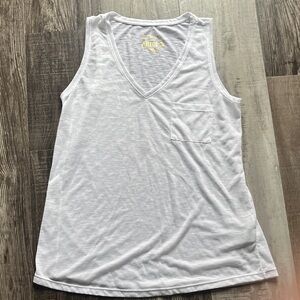 Lilly Pulitzer White V-Neck Tank Top with Pocket